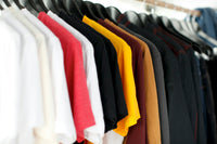 الفرق بين الساتان والحرير في التصنيع